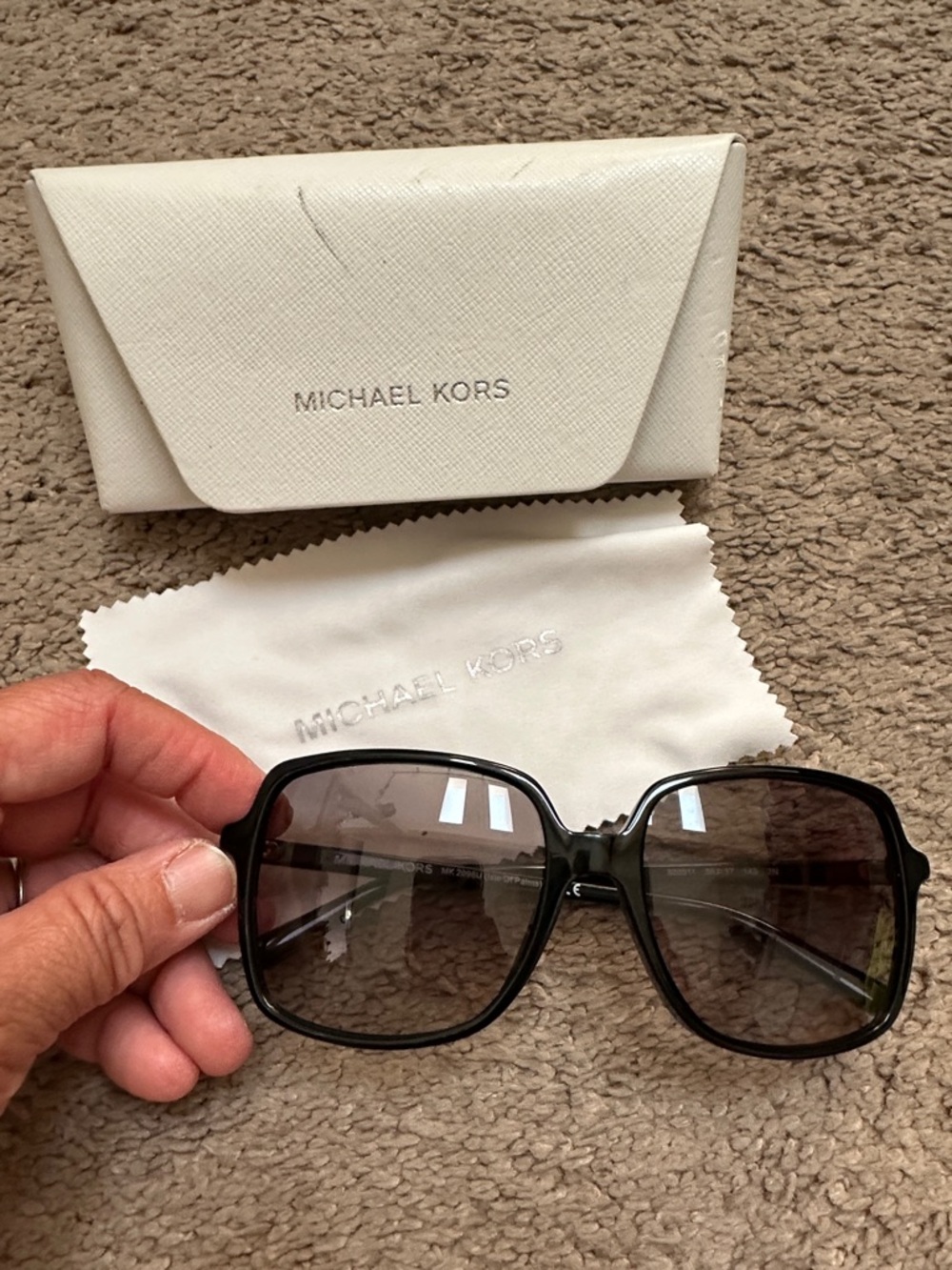 MICHAEL KORS Sunglasses
